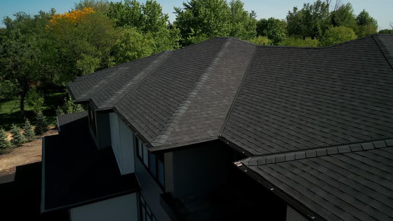 Best Roof Insulation Installation  in Plainedge, NY